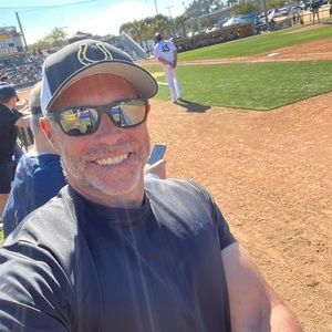 Meet your Posher, George